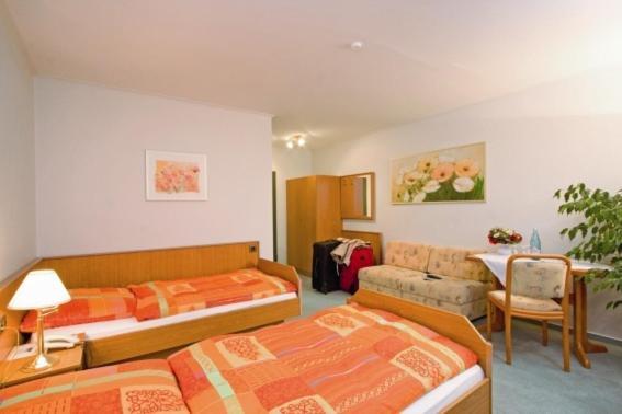 Wehrmann-Blume Hotel Wunstorf Buitenkant foto